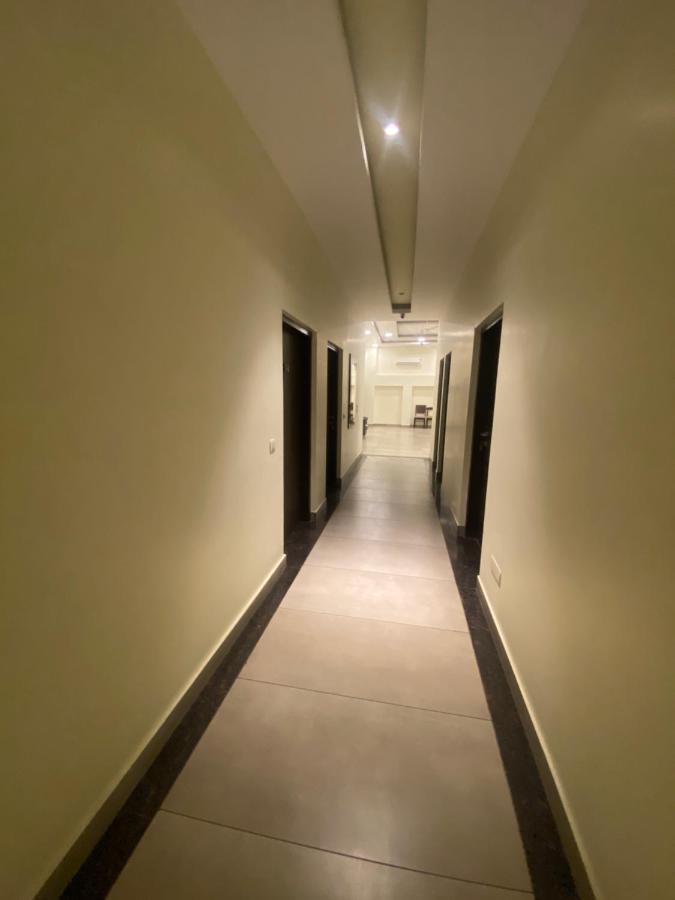 Hotel Cedar 자이푸르 외부 사진